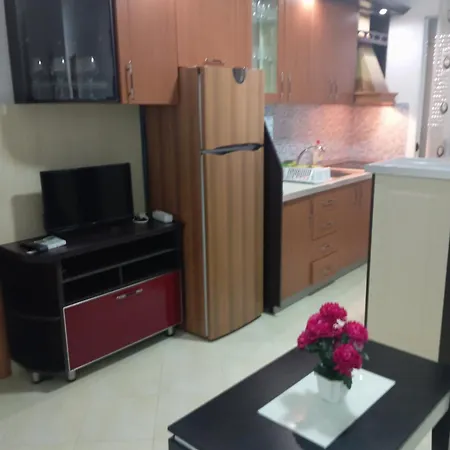 Luky Albania Apartamento *
